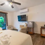 Villas Tucan Bacalar Lagoon Front